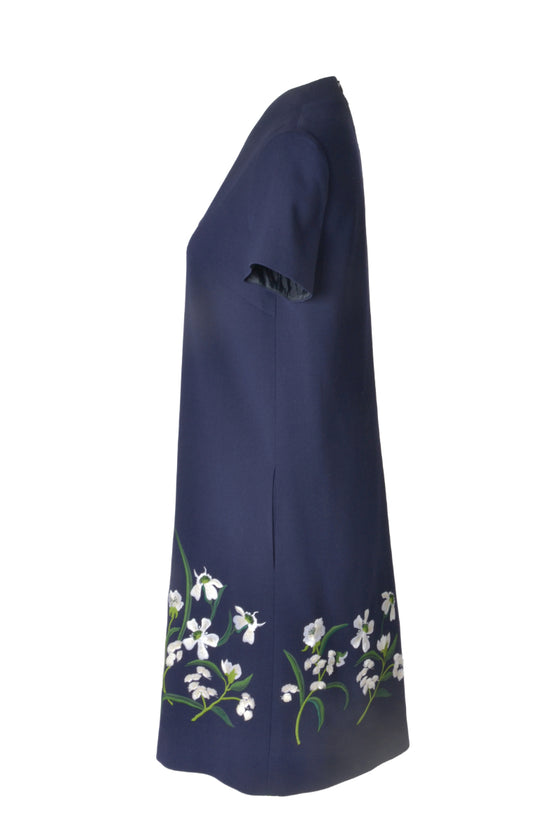 Besticktes Kleid