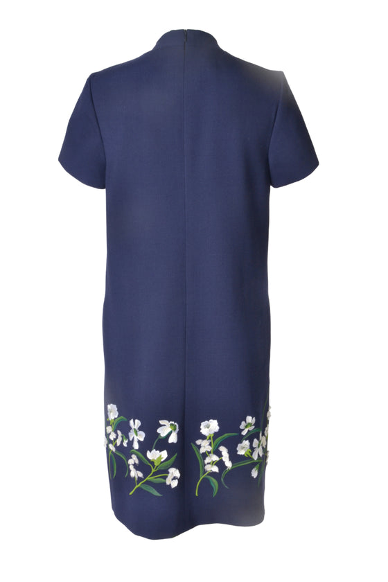 Besticktes Kleid