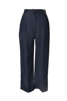  Wide Leg Hose